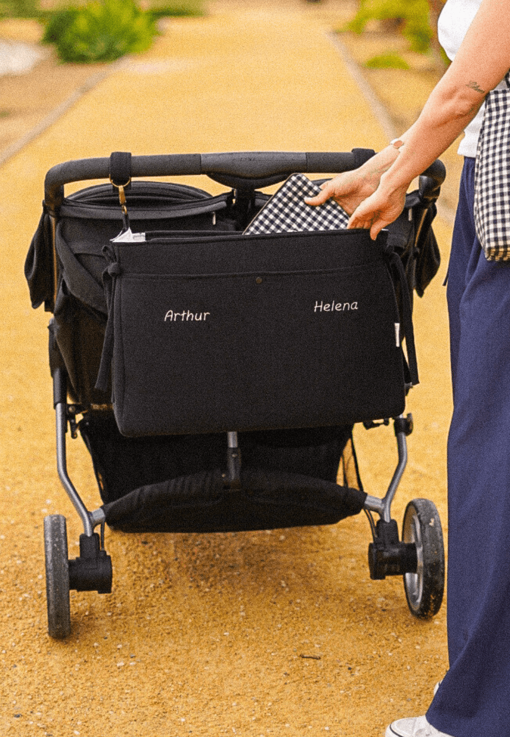 Bolso de carrito doble negro personalizado con nombre de los mellizos, gemelos y bebés a mano