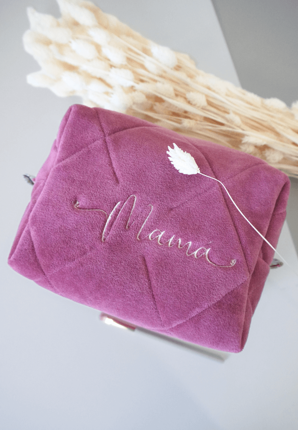 Neceser de lujo terciopelo para regalar a mamá en cumpleaños, día de la madre o evento especial