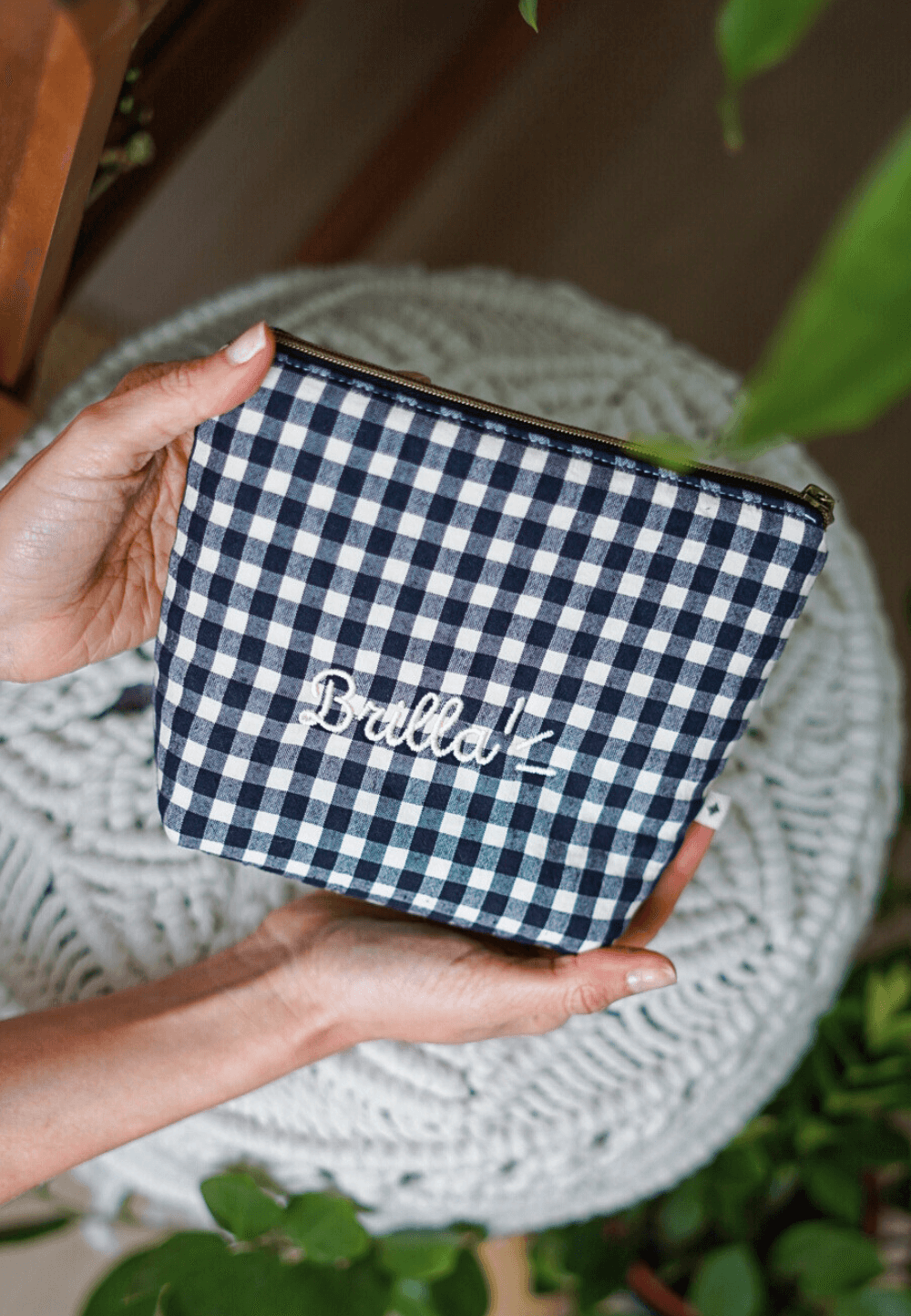 Bolsa de maquillaje personalizada bordada con el texto brilla, impermeable, para llevar en el bolso a diario