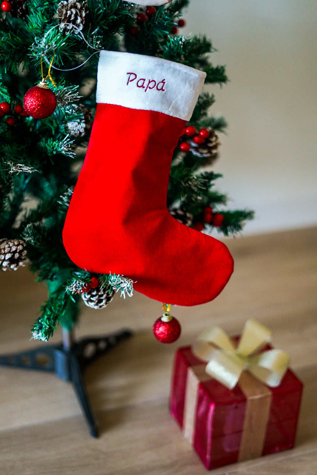 Calcetines de Navidad personalizados · Papá, mamá y peques