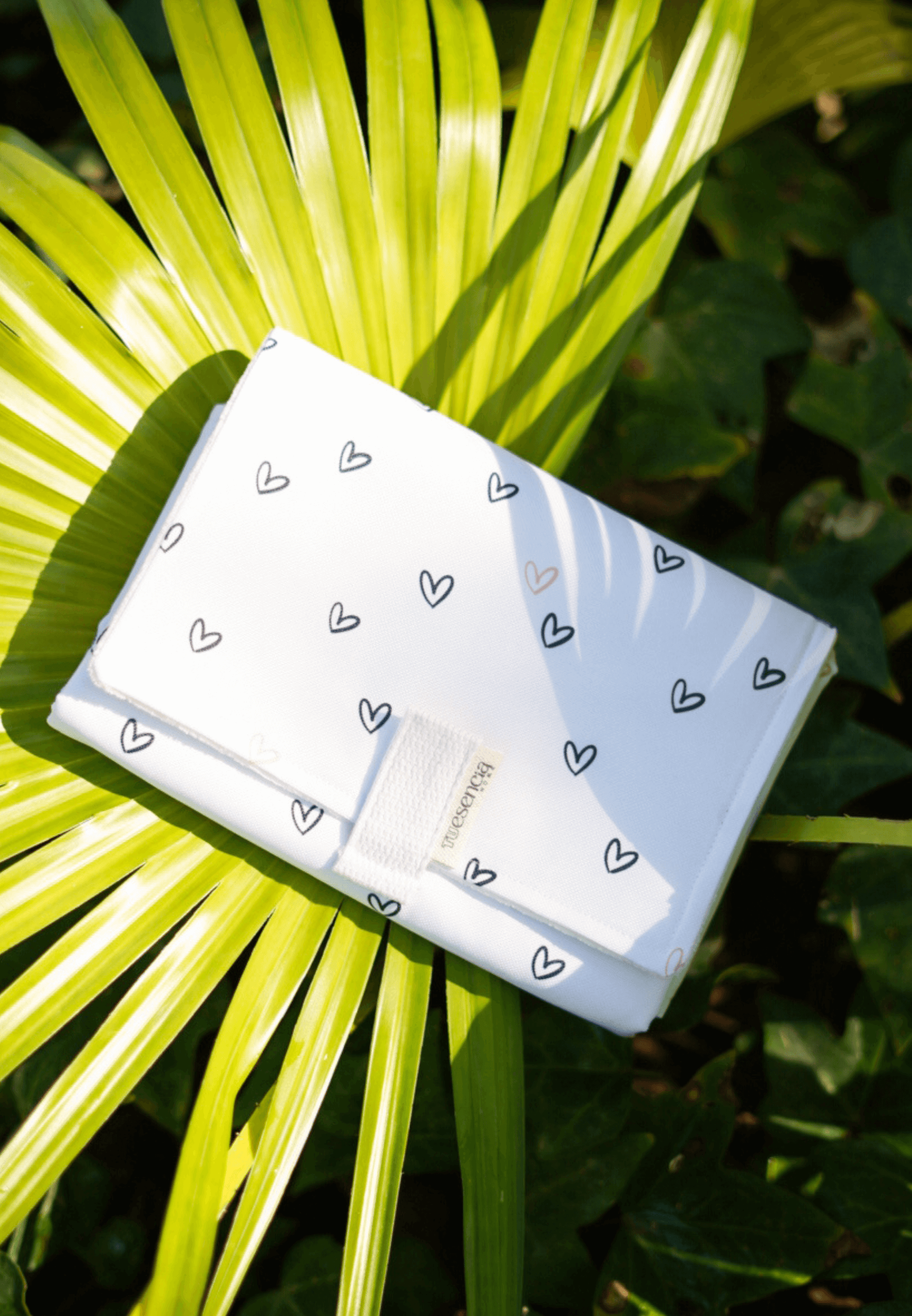 cambiador portatil impermeable bebe de corazones