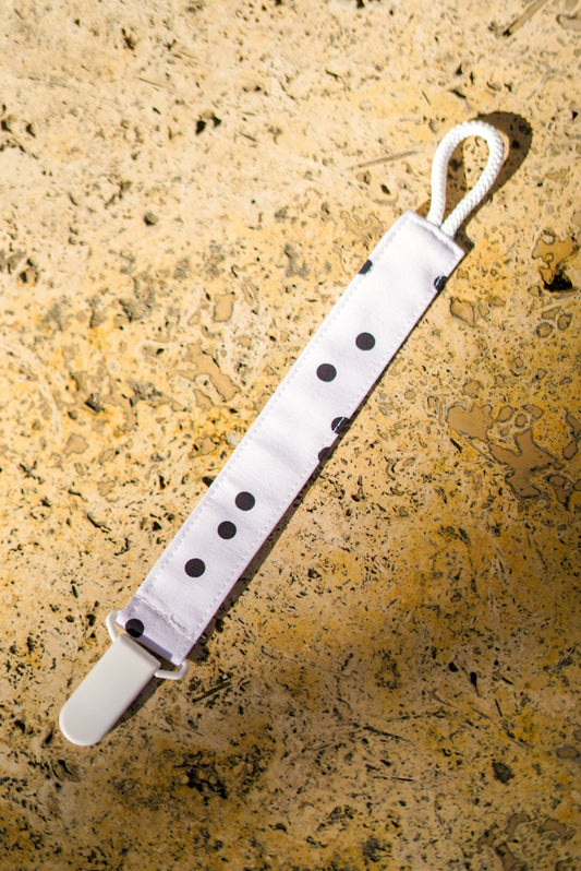 Chupetero personalizable Black Dots · Algodón orgánico