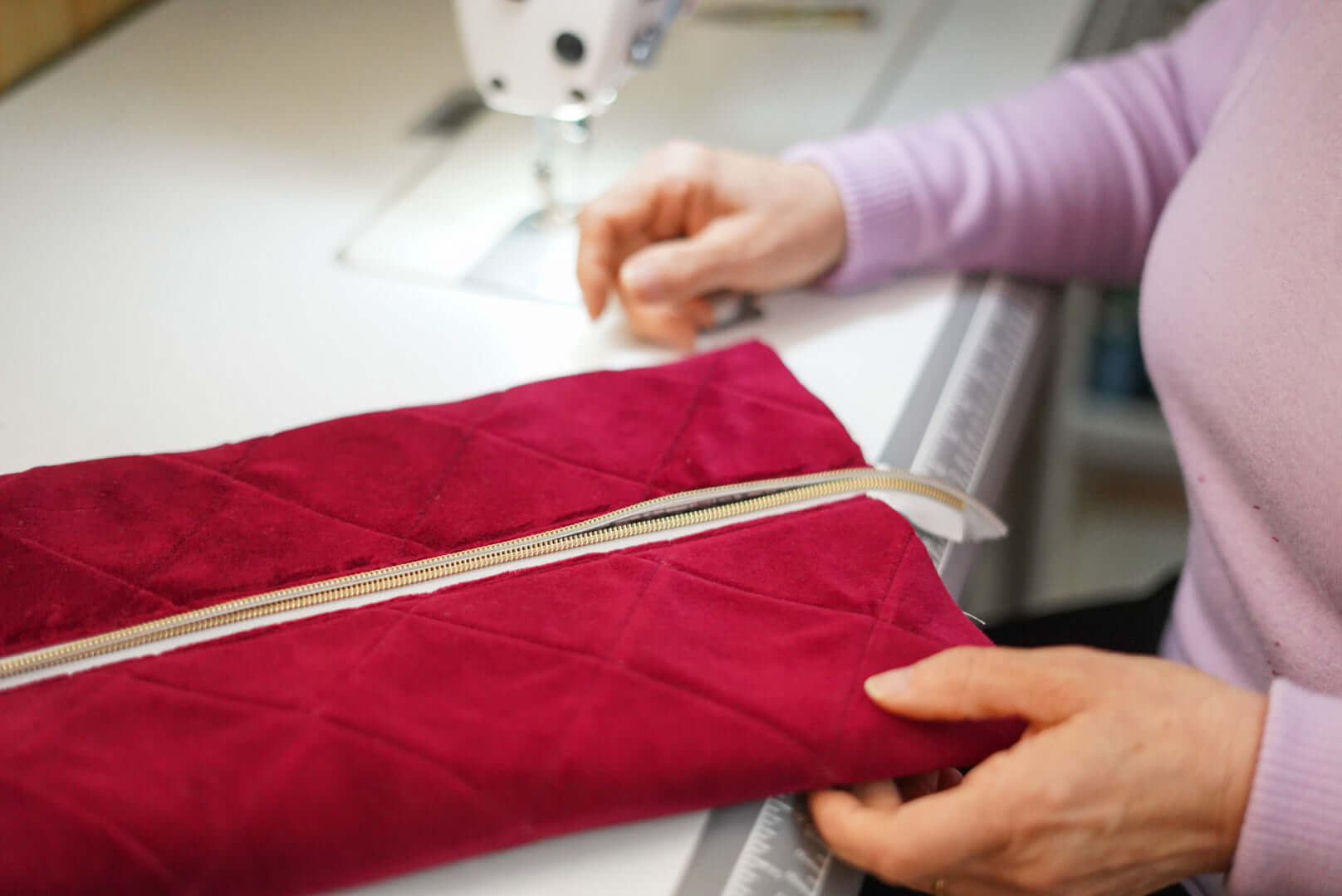 neceser hecho a mano mujer